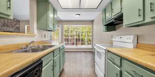 3 bedroom 2 bath in the well sought subdivision of Great Northwest! Gallery 6