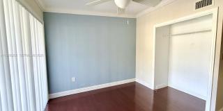 801 NE 199th St Gallery 13