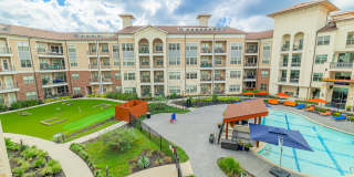Senior Housing - Arella on Jones Gallery 42