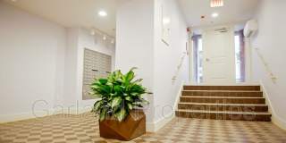 110 Campbell Ave Gallery 7