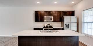 318 Bogle Street Gallery 5