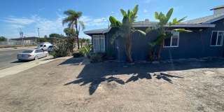 8BD/3BA, Large Yard w/ Turf! Gallery 21