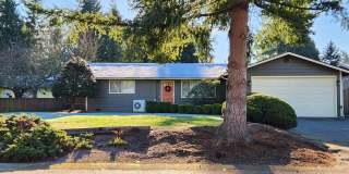 Spacious Mill Creek Rambler w/Fenced yard & Huge Shed Gallery 1