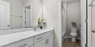 Beautiful 4 Bedroom 2.5 Baths Homes Gallery 30