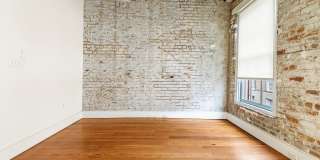 513 Conti St Gallery 1