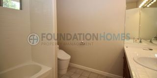 SPACIOUS 5BR HOME WITH MULTIPLE DECKS, FIREPLACE, UPDATED KITCHEN- FOUNDATION Gallery 38