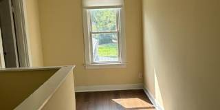 Clifton/Frankfort 3 Bedroom 2-Bath House Clifton/Frankfort 3 Bedroom 2-Bath House Gallery 15