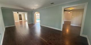 Gulf Breeze - Proper - 5 bedroom, 3.5 bathroom with pool and lawn care included Gallery 15