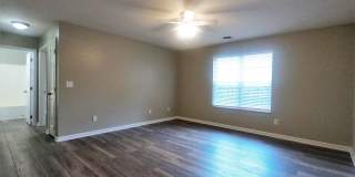 FOUNTAIN CITY: GROUND LEVEL 2 BEDROOM, 2 BATHROOM CONDO IN MAPLE CHASE Gallery 3