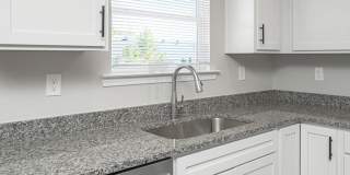 560 Woodland Circle Gallery 18