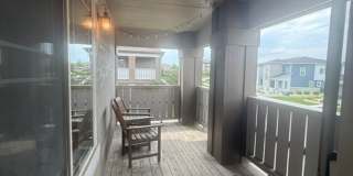 Beautiful spacious 3 bedroom, 2 bathroom condo in highly sought after Stonegate Park Guell Gallery 9