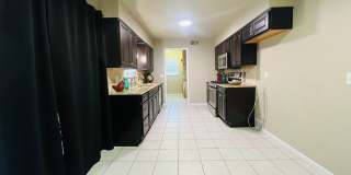 3912 Nw 58th, 3 bed, 1.5 bath, 2 car garage Gallery 11