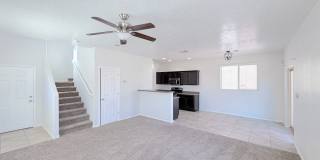 Beautiful 3 Bedroom Home in Montecito Estates area on Albuquerque's Westside. Refrigerated Air! Open Layout Gallery 5