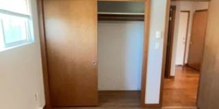 519 N Garden St Gallery 32