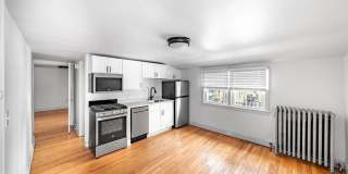 107 Caroline Street Gallery 1