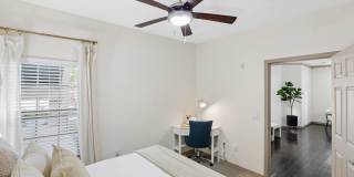 Capri Villas at the Lake Gallery 13