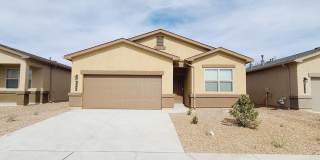 4 bed 2 bath home in Huning Ranch! Newly Built Gallery 1
