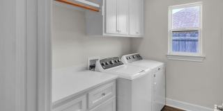 8345 Ridge Gallery 13