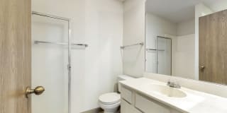 Westchester Square Gallery 30