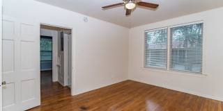 254 CLOVERLEAF AVE 2 Gallery 17