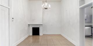 623 ROYAL Street Gallery 7