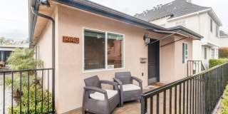 1443 E Broadway Gallery 4