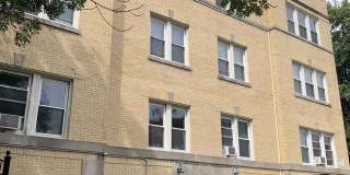 4460 N Avers Avenue Gallery 1