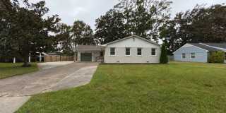 Beautifully Renovated 3-Bedroom Home in Virginia Beach! Beautifully Renovated 3-Bedroom Home in Virginia Beach! Gallery 1
