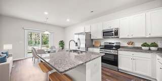 3200 Polk and White Road Gallery 8