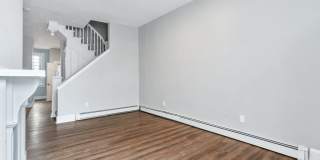 Brand New Remodel - 4BR / 2BA Home in Manchester - In-Unit Laundry, Convenient Location - Available August 5th! Gallery 4