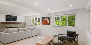 1220 Alta Vista Drive Gallery 24