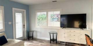 4580 NE 3RD AVE #4580 OAKLAND PARK, FL 33334 Gallery 3