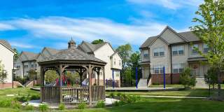 Encore Townhomes I Gallery 27