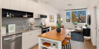 Gables Queen Anne Gallery 14