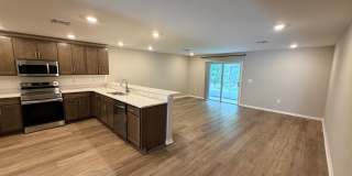 Modern 3BR Townhome in Plant City – Move-In Ready Gallery 6