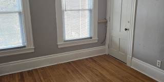 54 Woodland Street Gallery 7