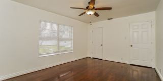 294 El Monte Boulevard Gallery 12