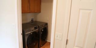 Single Level 4 bed 2 bath home Single Level 4 bed 2 bath home Gallery 19