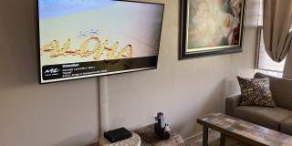 150 Hauoli St Gallery 21