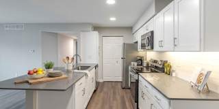 Shoal Creek Gallery 1