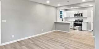 3336 Myra St Gallery 2