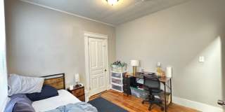 5 Bed/ 2 Bath on Fairview mins. from UC Campus Only $575/pp ($2,875/mo) + Free Wifi! AND a $250 sign on bonus!!! Gallery 11