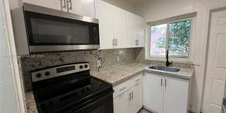 7712 NE 1st Ct Gallery 5