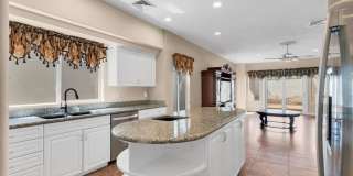 Beautiful Summerlin home in a gated community. Gallery 7