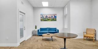The Kensington Gallery 28