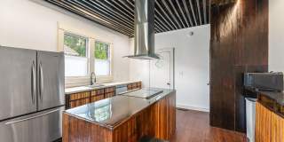 2100 Cecil Ave Gallery 13