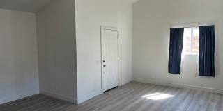 701 Oakdale Avenue Gallery 5