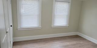 2010 Lincoln Way West - 2 Gallery 5