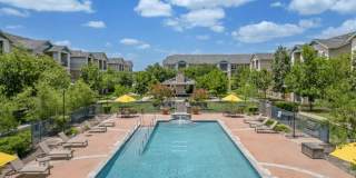 Belle at Bay Colony 55+ Apartments Gallery 2
