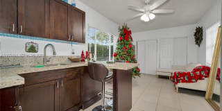 7420 SW 31st St Gallery 2